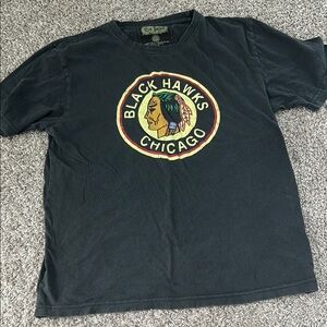 Red Jacket Chicago Blackhawks NHL T Shirt Mens Size M Hockey Graphic Tee‎